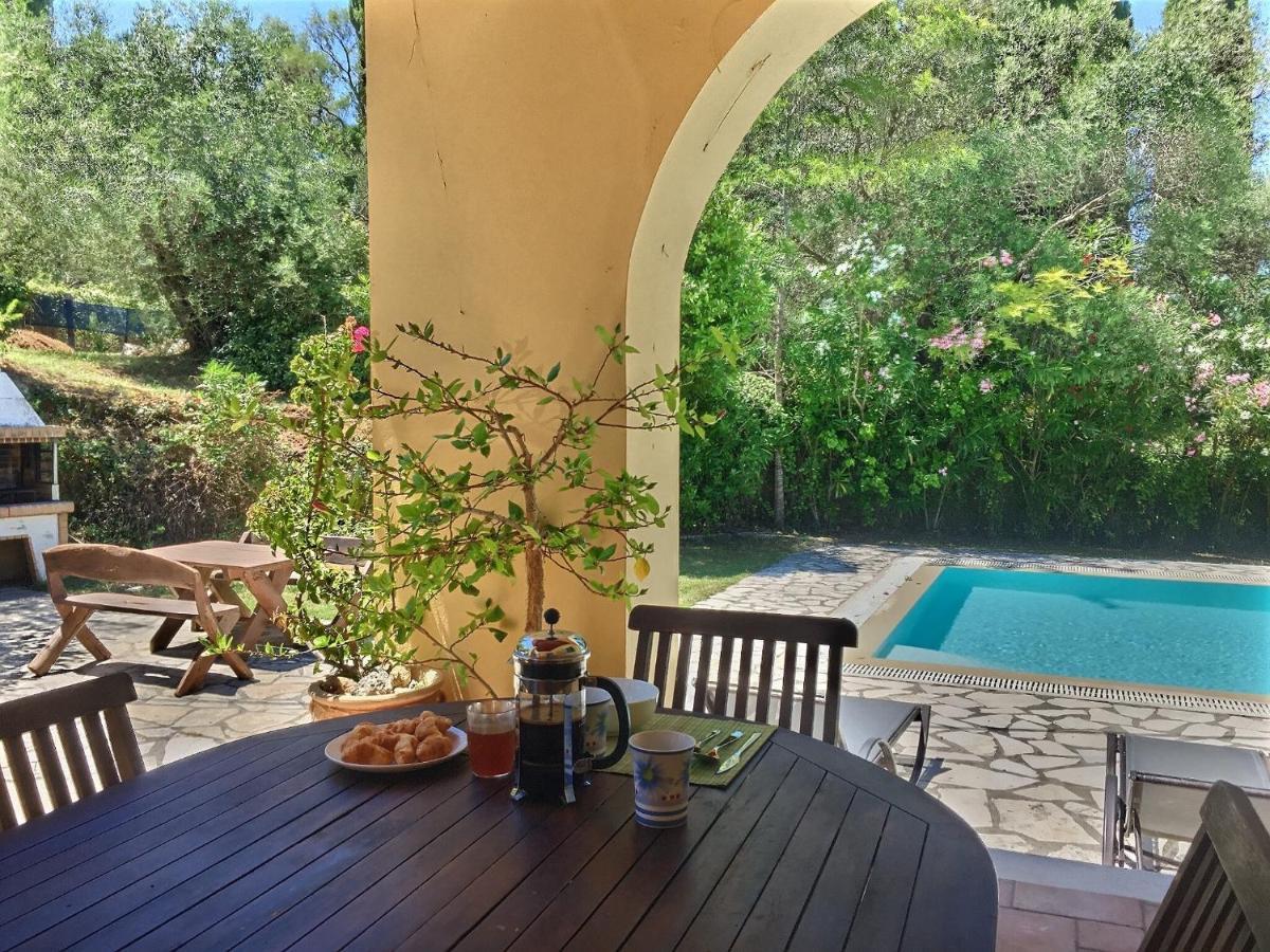 Gastouri Villa Pascalia With Heated Pool In October And Views Achilleion Ngoại thất bức ảnh