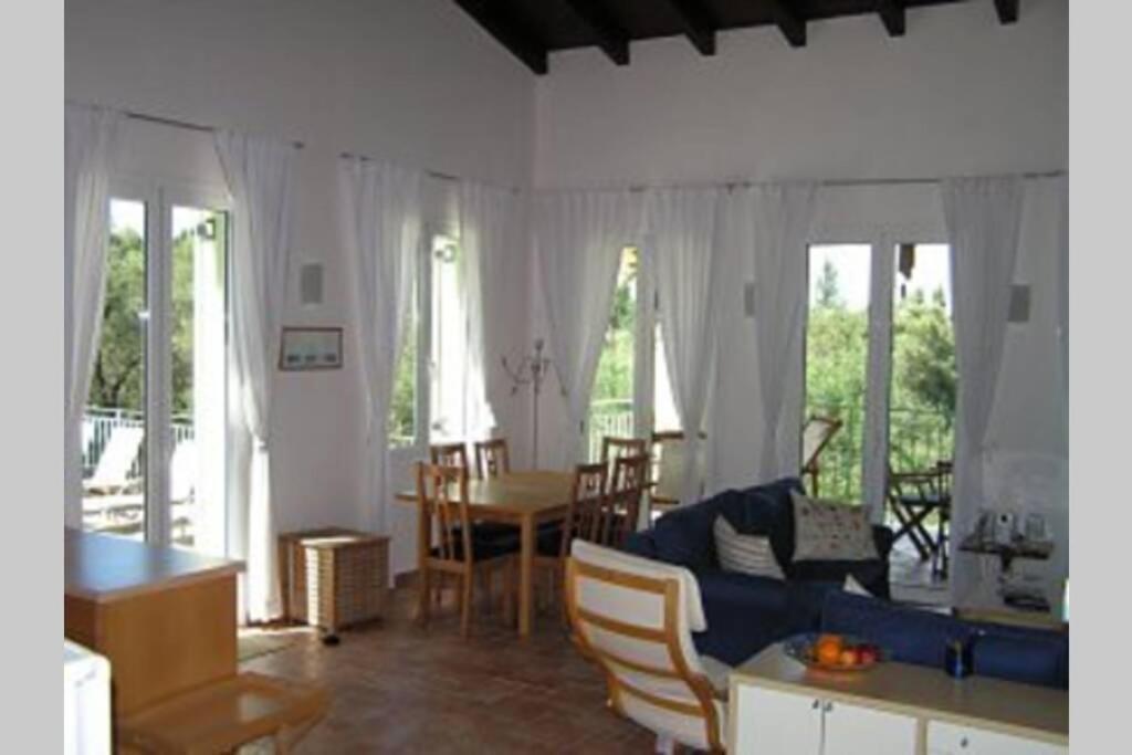 Gastouri Villa Pascalia With Heated Pool In October And Views Achilleion Ngoại thất bức ảnh